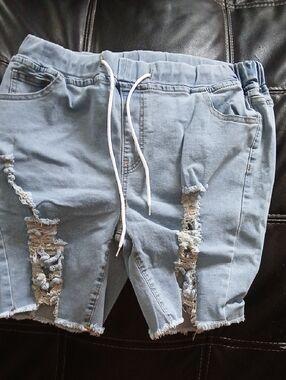 SHEIN Light Blue Distressed Denim Shorts